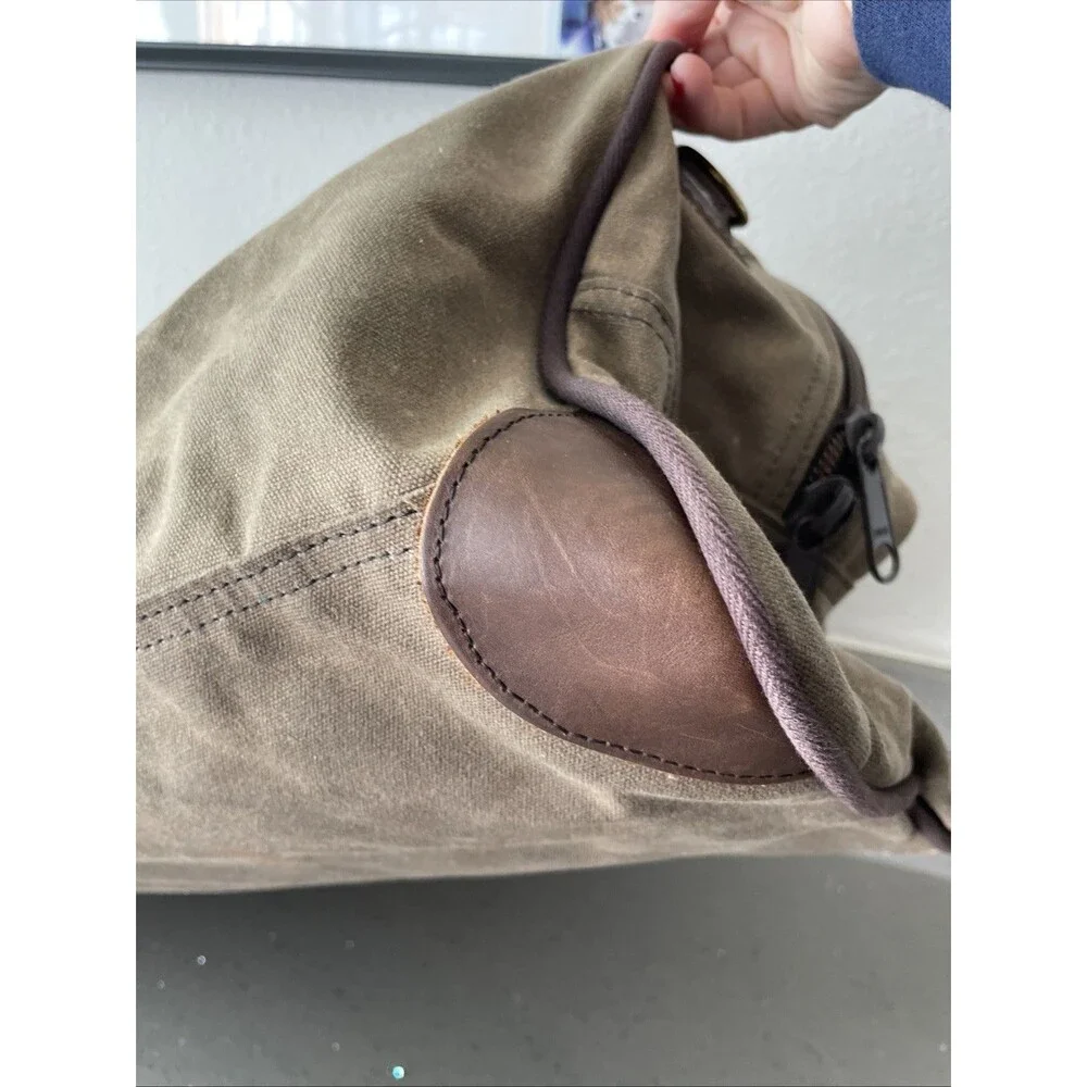 Frost River Canvas Duffle Bag Waxed Leather Straps Duluth Minnesota Brown